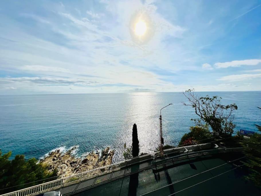 Suite Sunset 11 - Fronte Mare Санремо Экстерьер фото