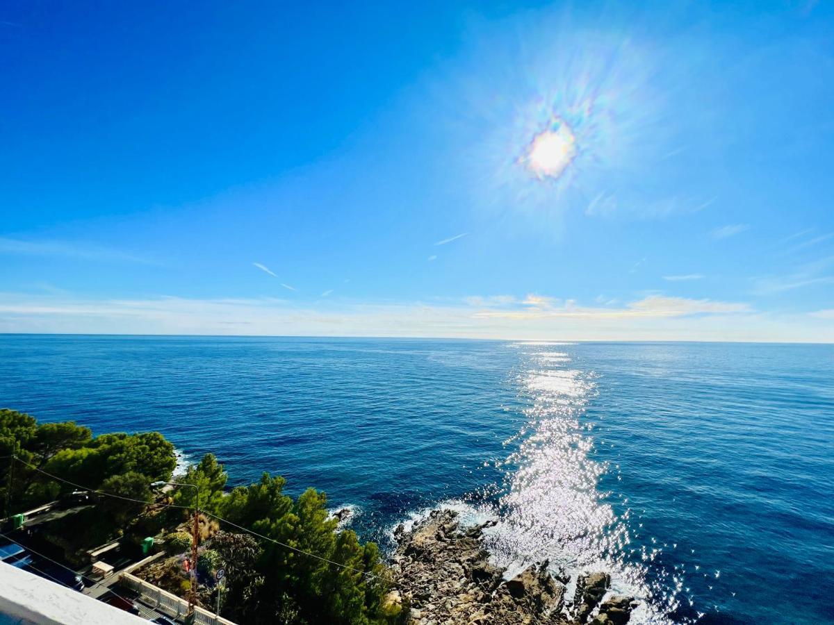 Suite Sunset 11 - Fronte Mare Санремо Экстерьер фото