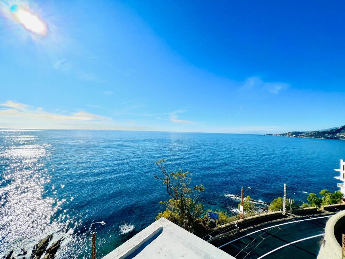 Suite Sunset 11 - Fronte Mare Санремо Экстерьер фото