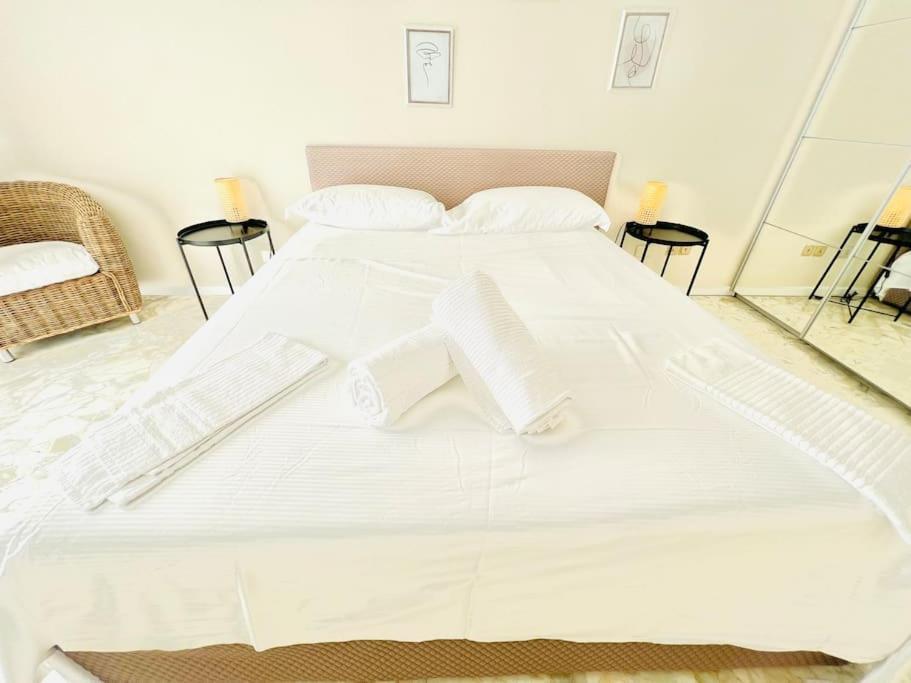 Suite Sunset 11 - Fronte Mare Санремо Экстерьер фото