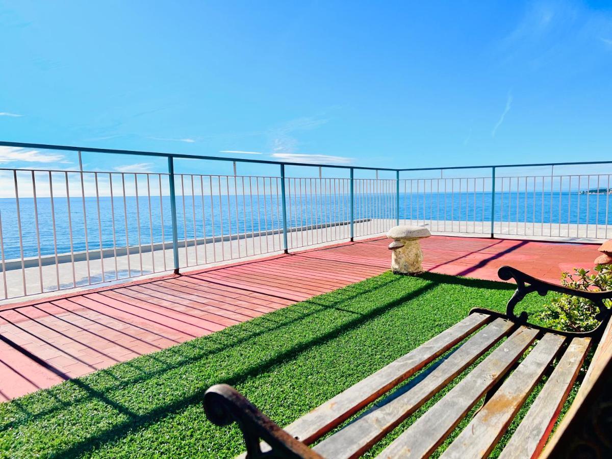 Suite Sunset 11 - Fronte Mare Санремо Экстерьер фото